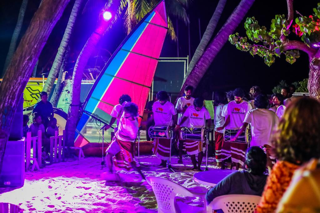 Salt Beach Hotel Maafushi Luaran gambar