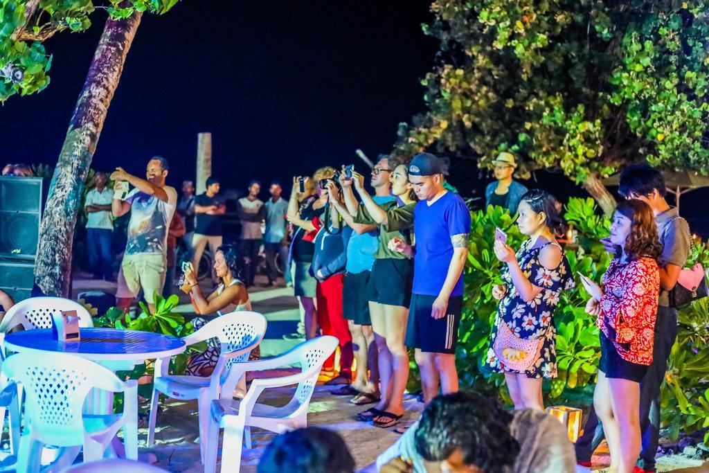 Salt Beach Hotel Maafushi Luaran gambar