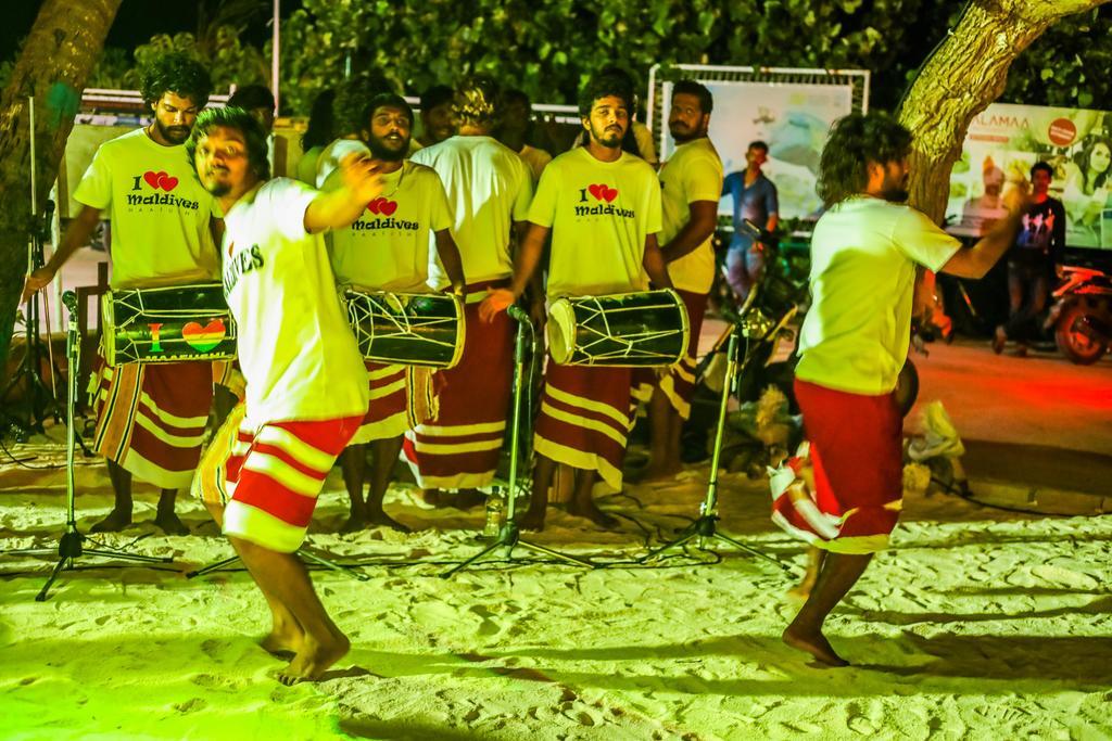 Salt Beach Hotel Maafushi Luaran gambar