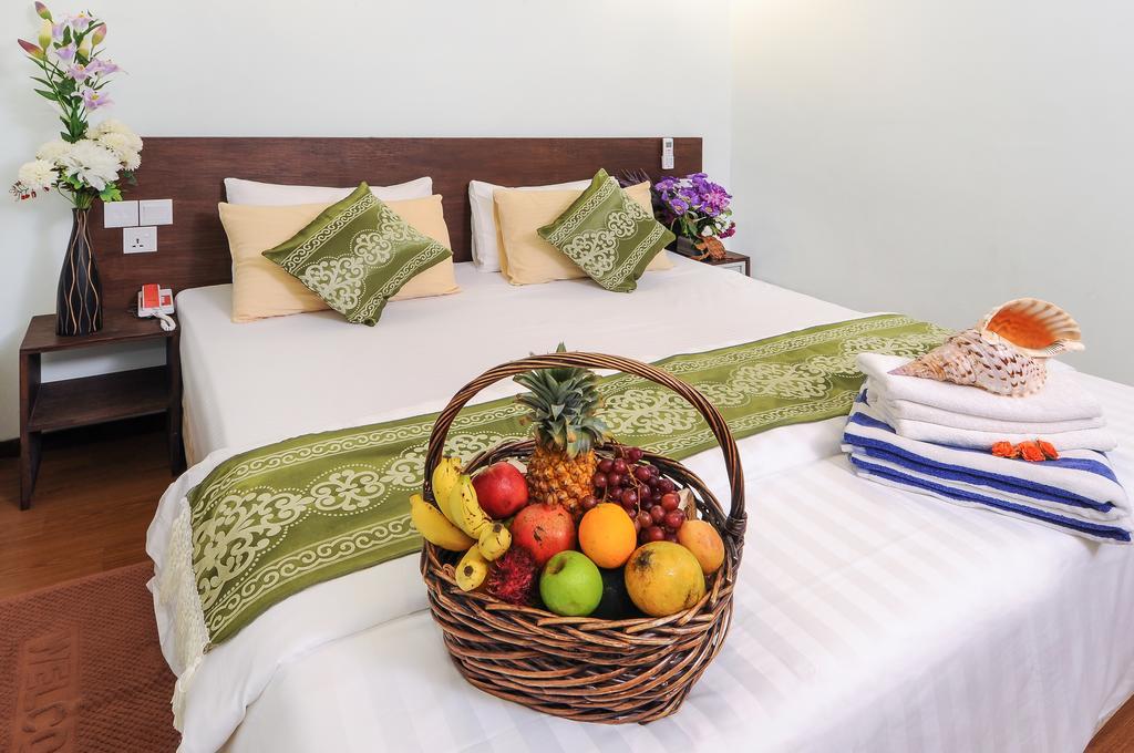 Salt Beach Hotel Maafushi Bilik gambar