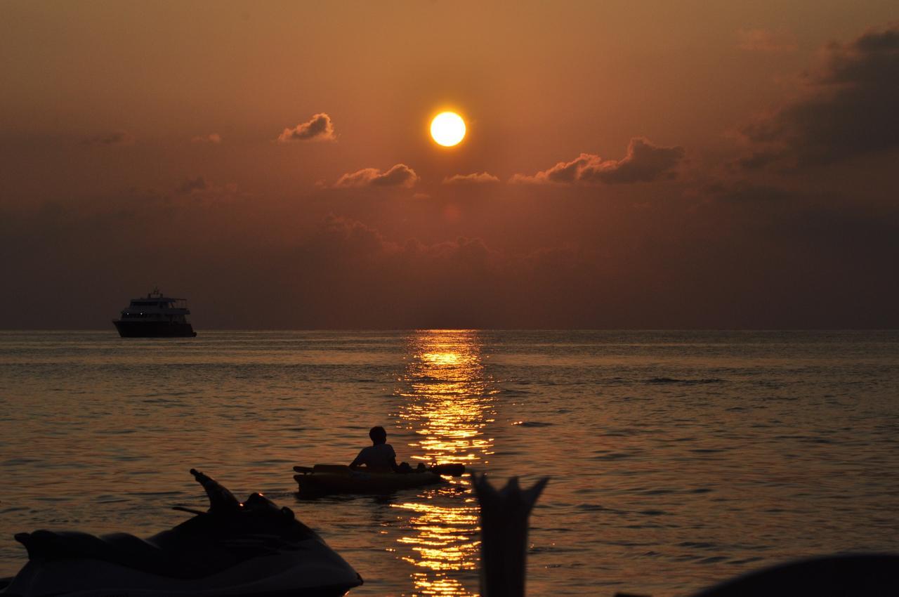 Salt Beach Hotel Maafushi Luaran gambar